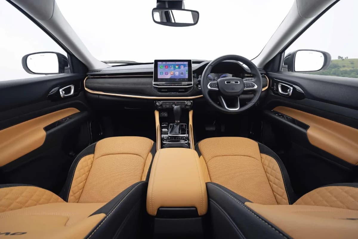Interior Dashboard & Front Cabin View