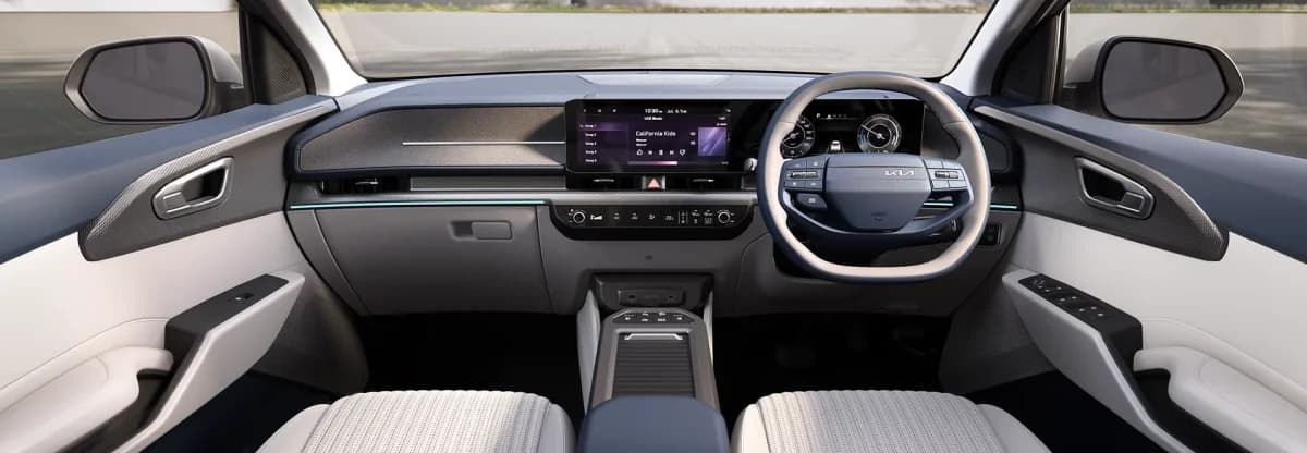 Interior Dashboard & Front Cabin View