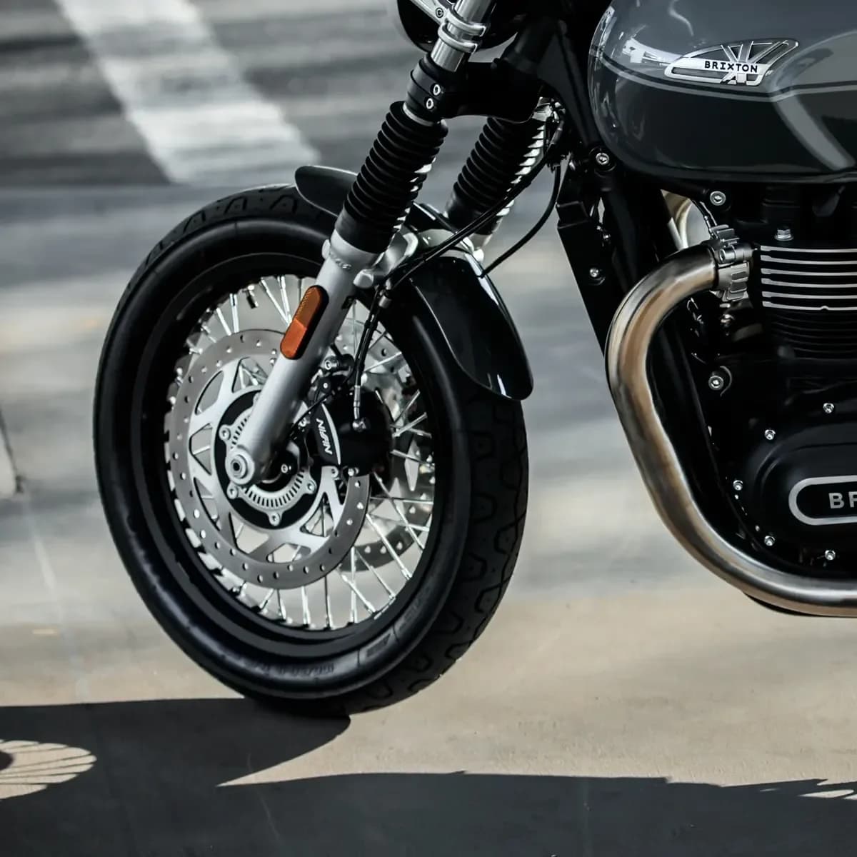 Front Disc Brake & Alloy Wheel