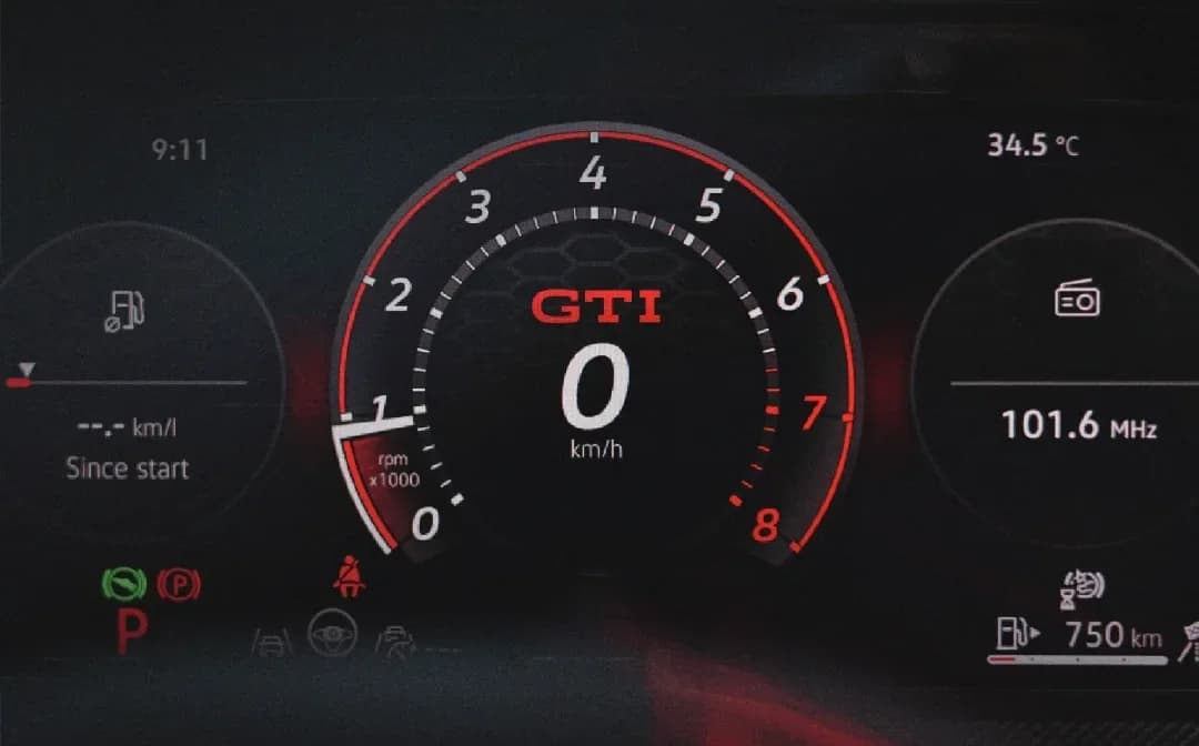 Digital Instrument Cluster