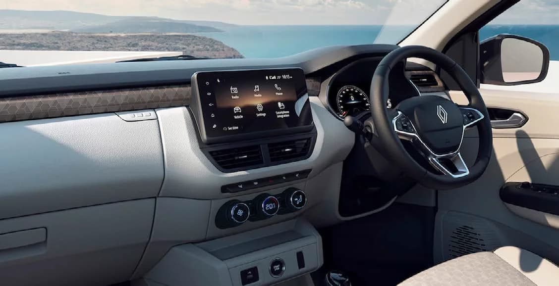 Interior Dashboard & Front Cabin View