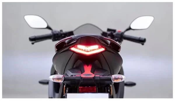 Rear Profile & LED Tail Light