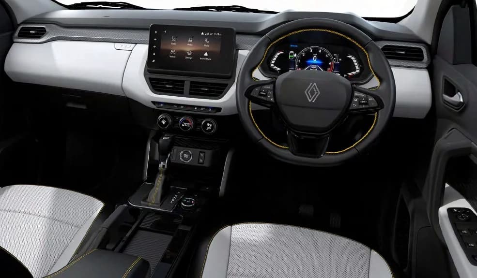 Interior Dashboard & Front Cabin View