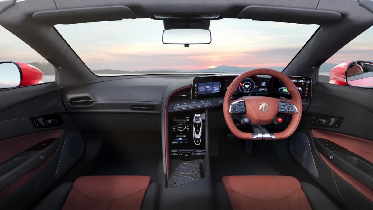 Interior Dashboard & Front Cabin View
