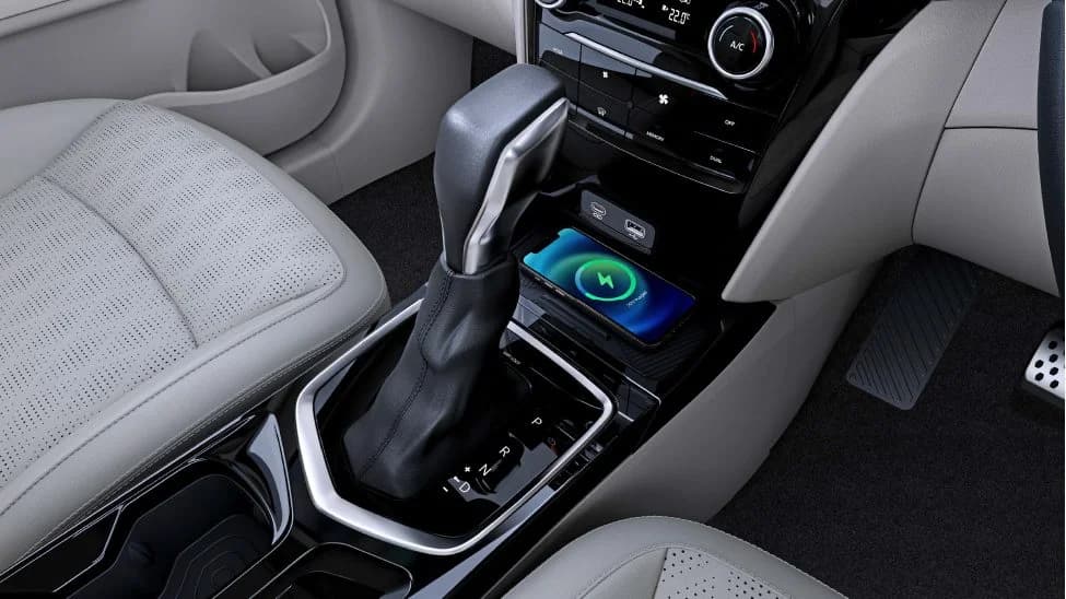 Charging Ports / Power Socket