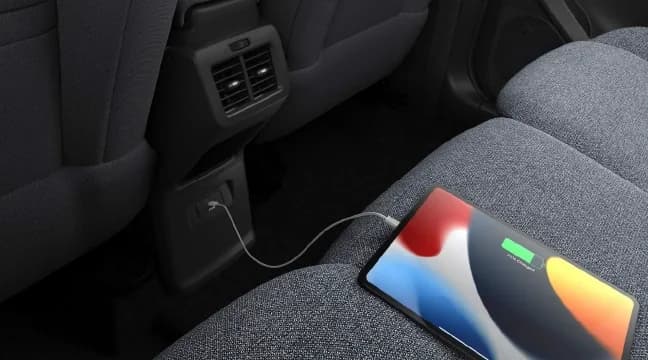 Charging Ports / Power Socket