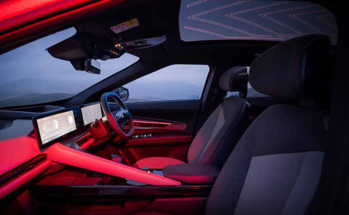Dynamic Ambient Lighting