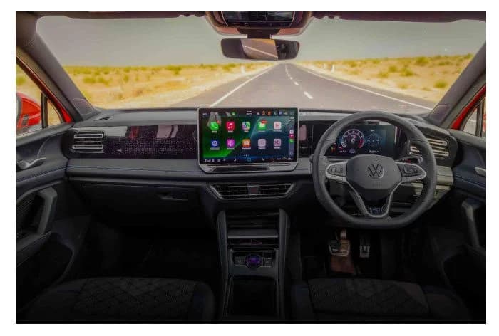 Interior Dashboard & Front Cabin View