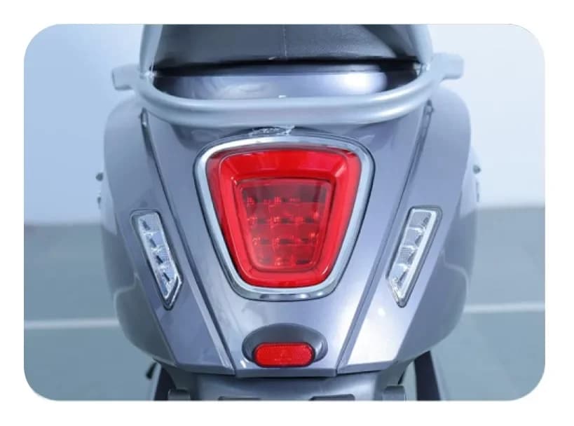 Rear LED Tail Light