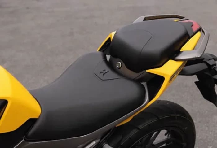 Rider and Pillion Seat Profile