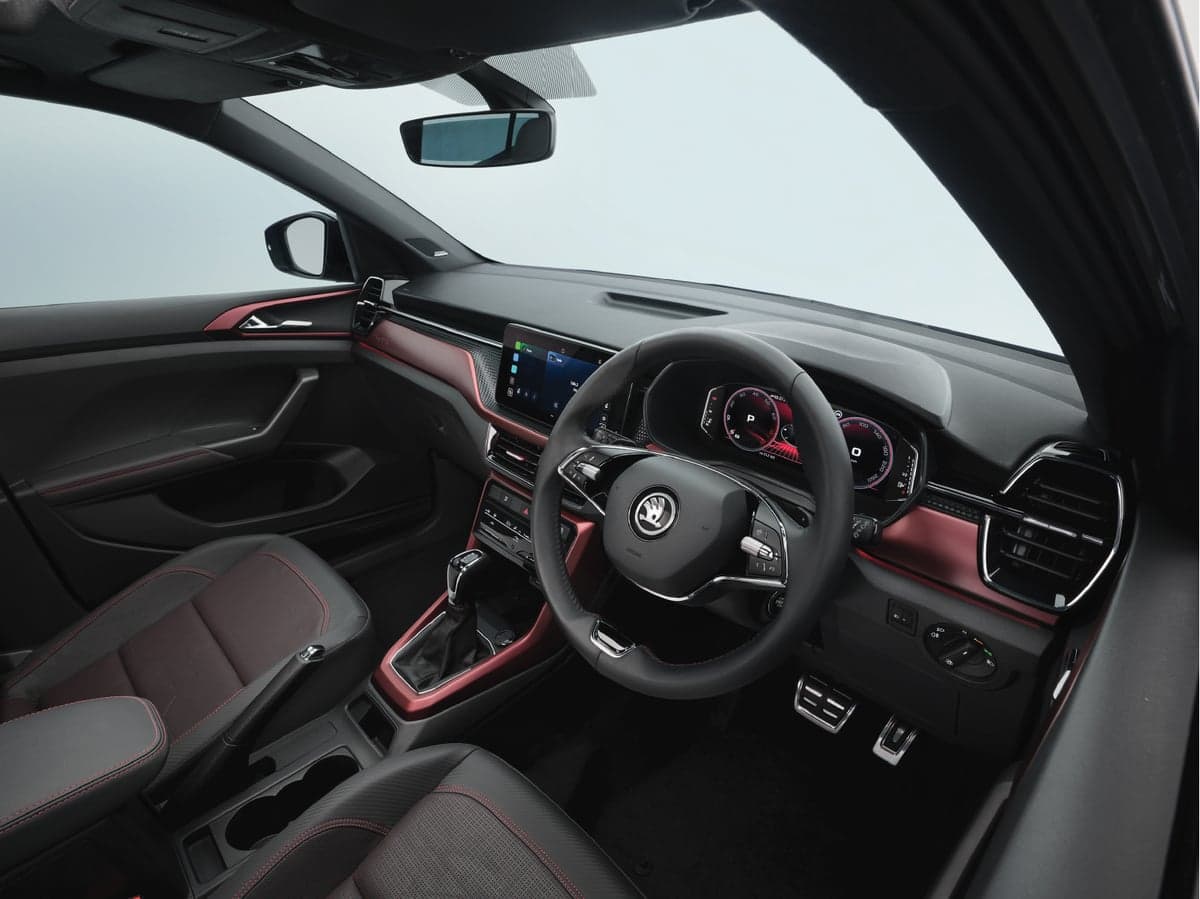 Interior Dashboard & Front Cabin View